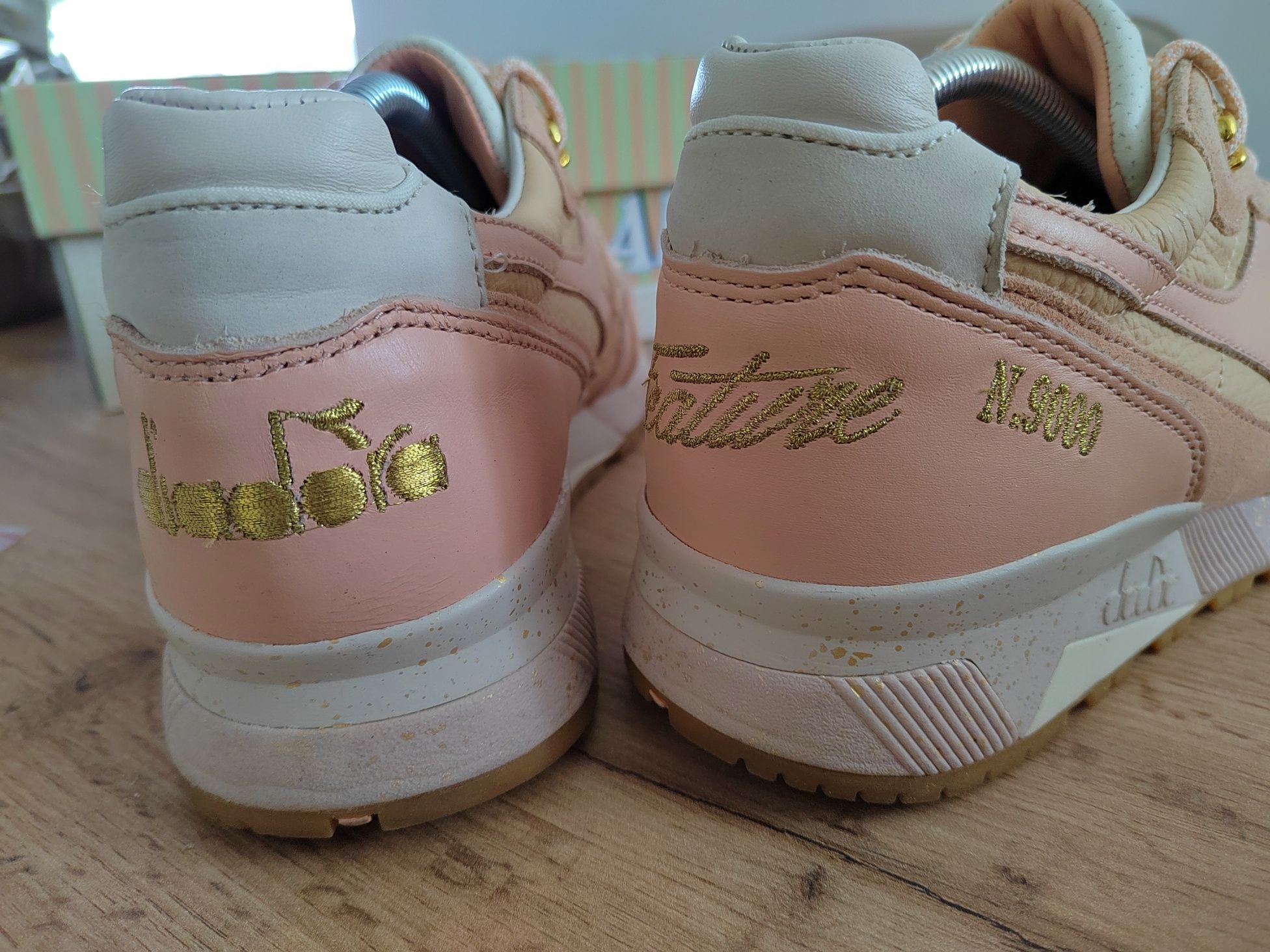 Diadora x Feature N9000 Ice Cream Strawberry - Edição limitada!