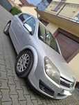 Samochód Opel Astra