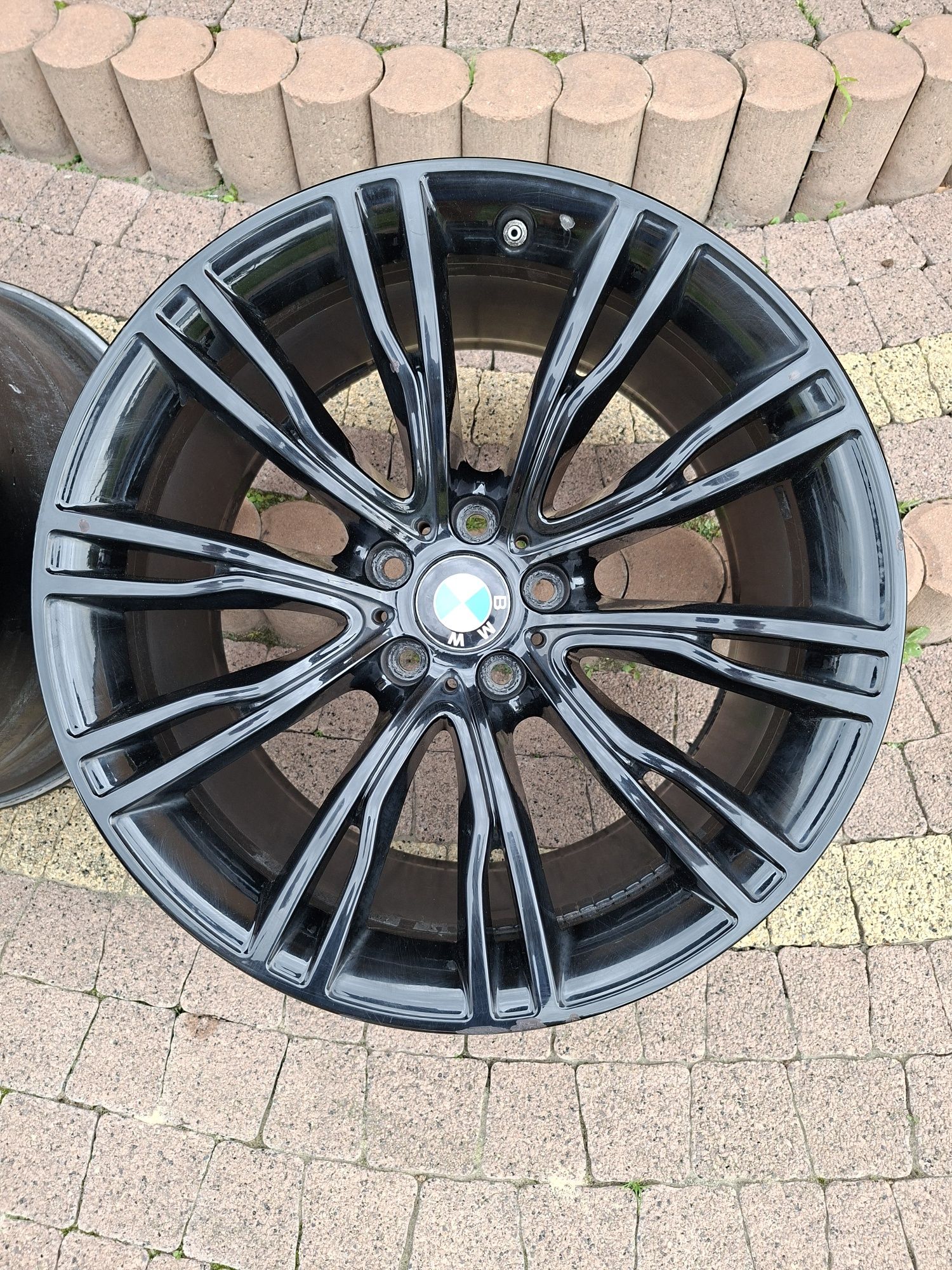 Felgi BMW 20" 5x120 M-pakiet Styling 551 10j 11j X5 X6 F15 F16 Wklęsłe