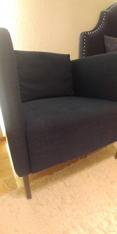 Fotel Skifebo granatowy.Ikea.