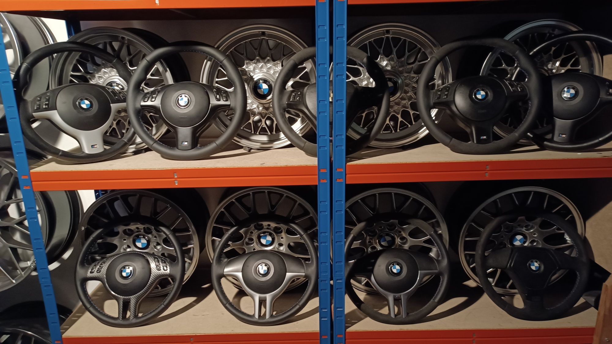 Volantes e jantes personalizadas para BMW