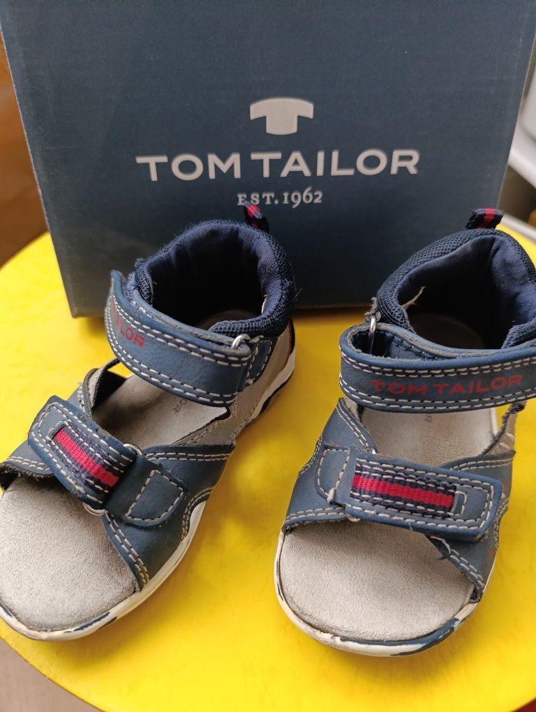 Sandałki Tom Tailor 23