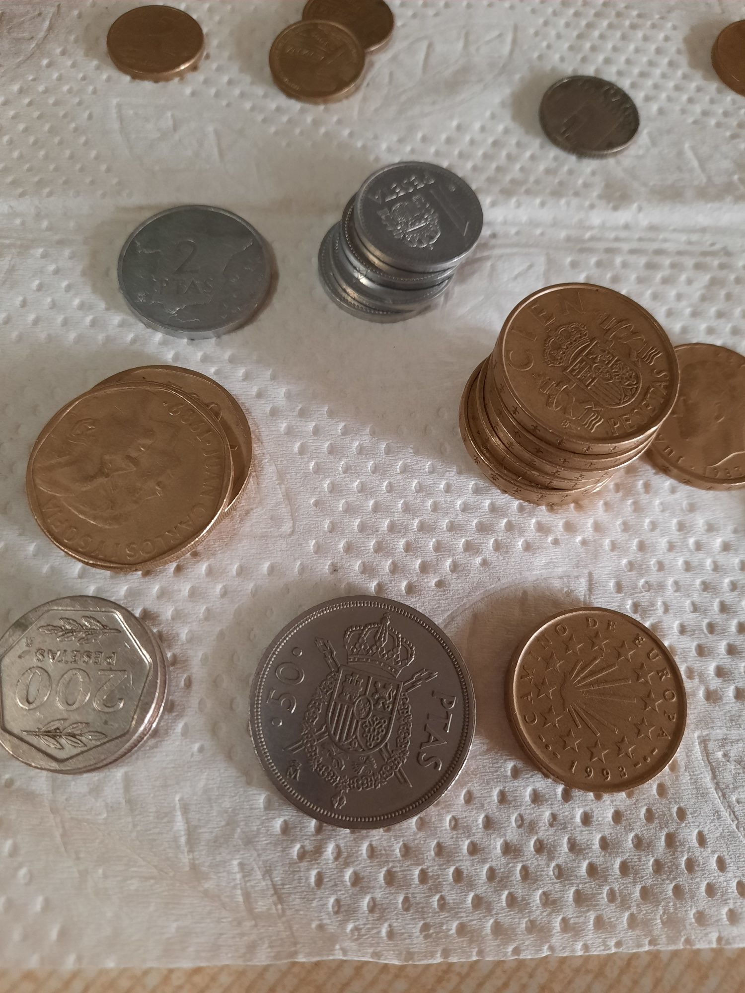 60 Moedas espanholas Pesetas antigas variadas
