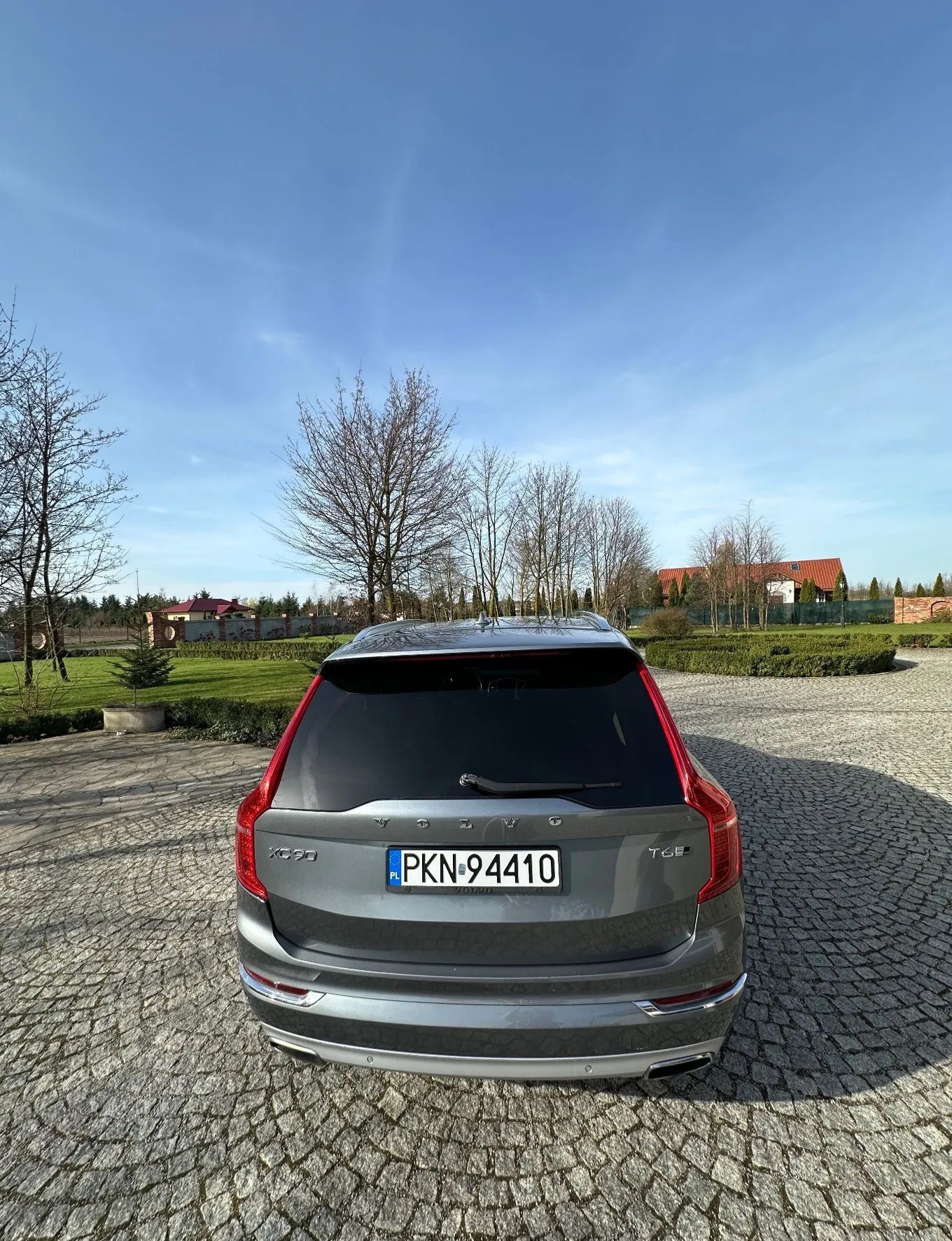 Volvo XC 90 внедорожник