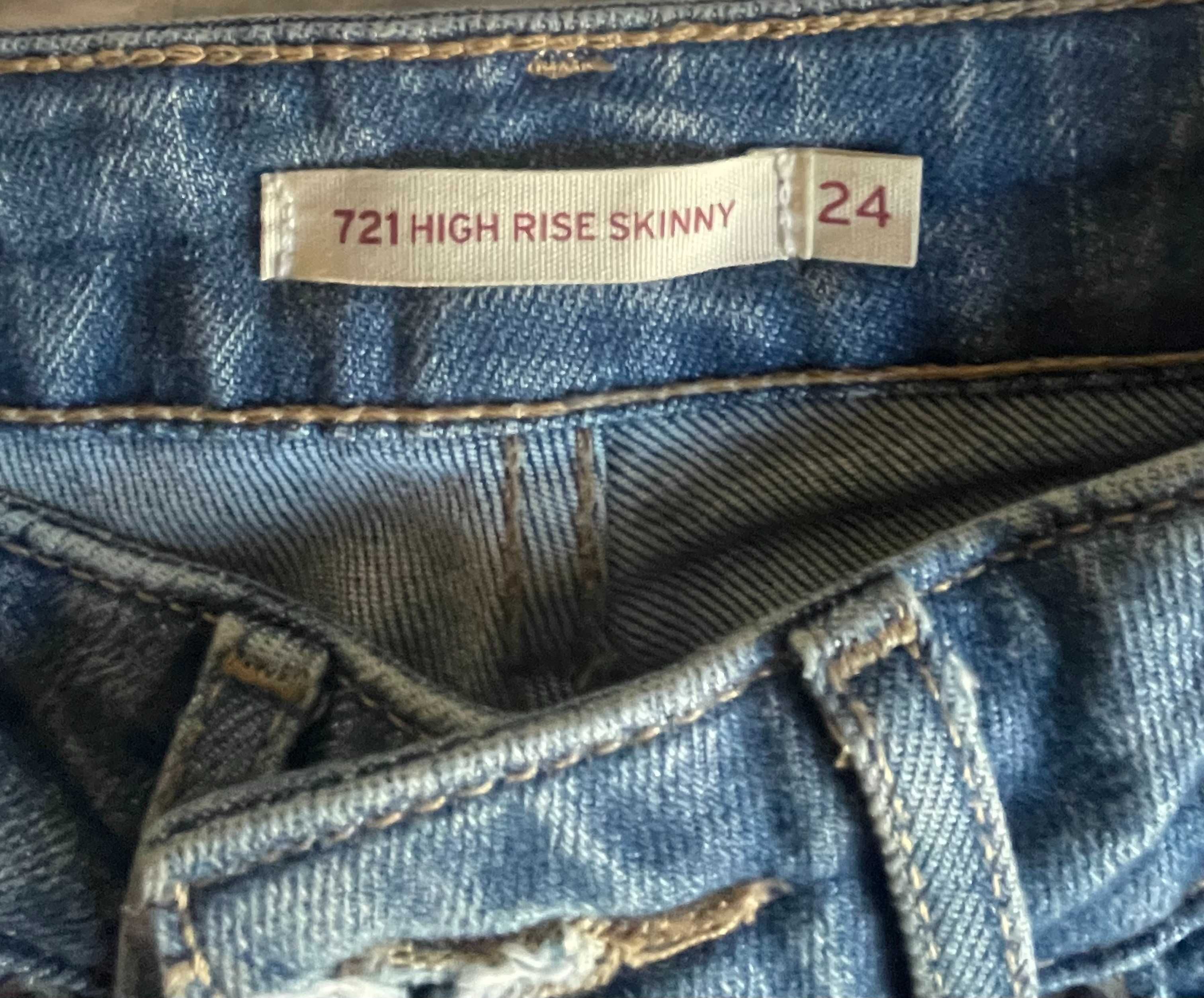 Levi’s 721 High Rise Skinny Jeans W24 L30