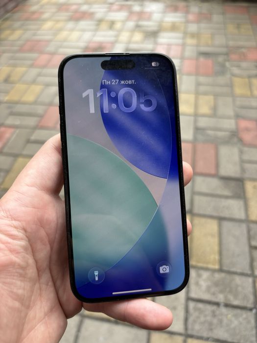 Продам телефон айфон apple iPhone 15 128Gb Black батарея 94%