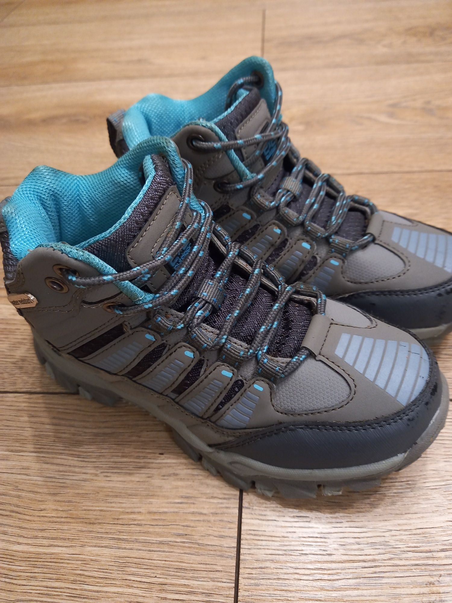 Trekkingowe trapery buty  dziecięce 2×2 decathlon