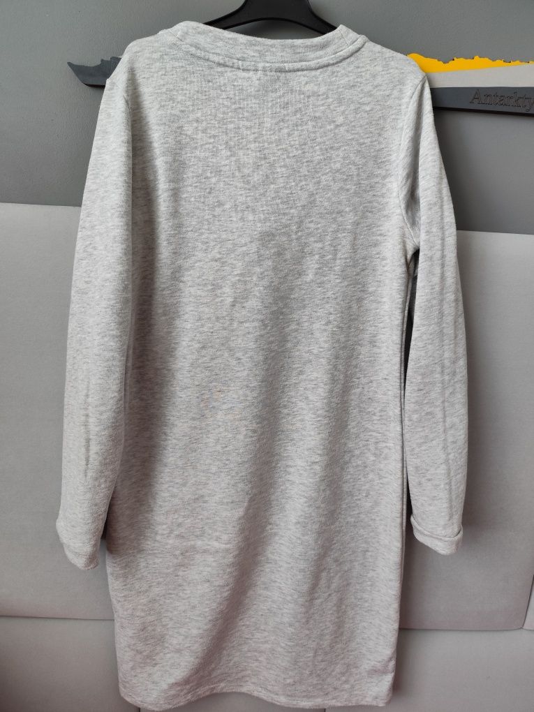 Dresowa sukienka 164 firmy C&A