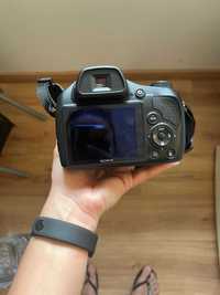Máquina fotografias Sony h400