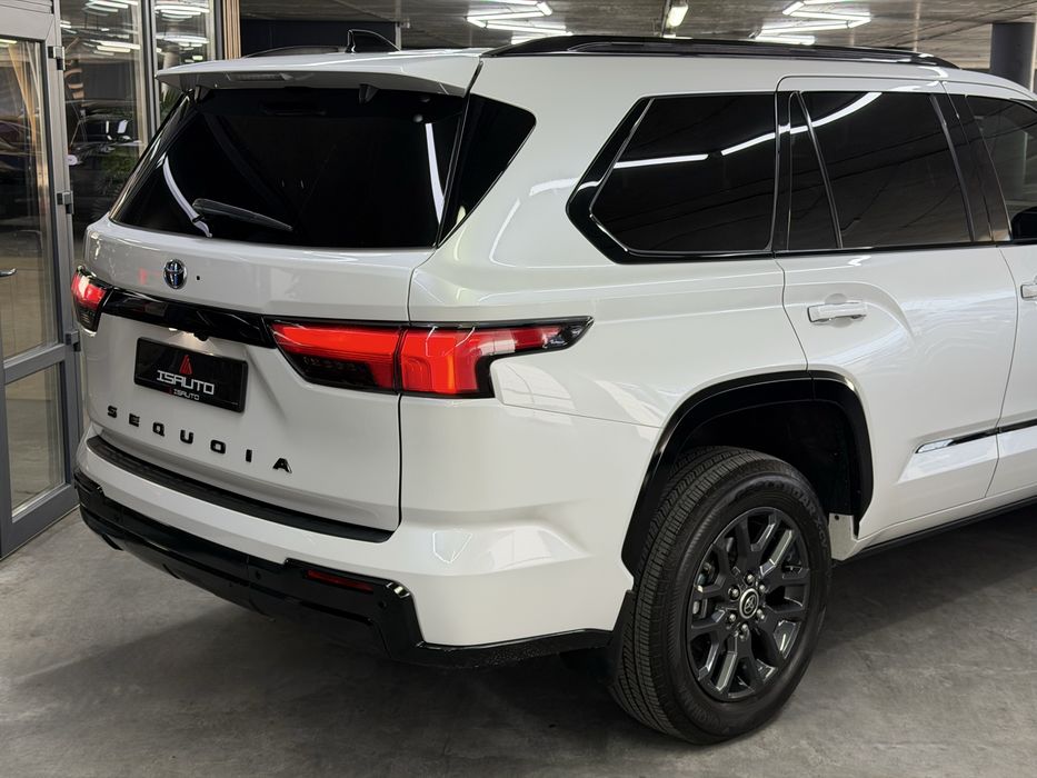 Toyota Sequoia Platinum