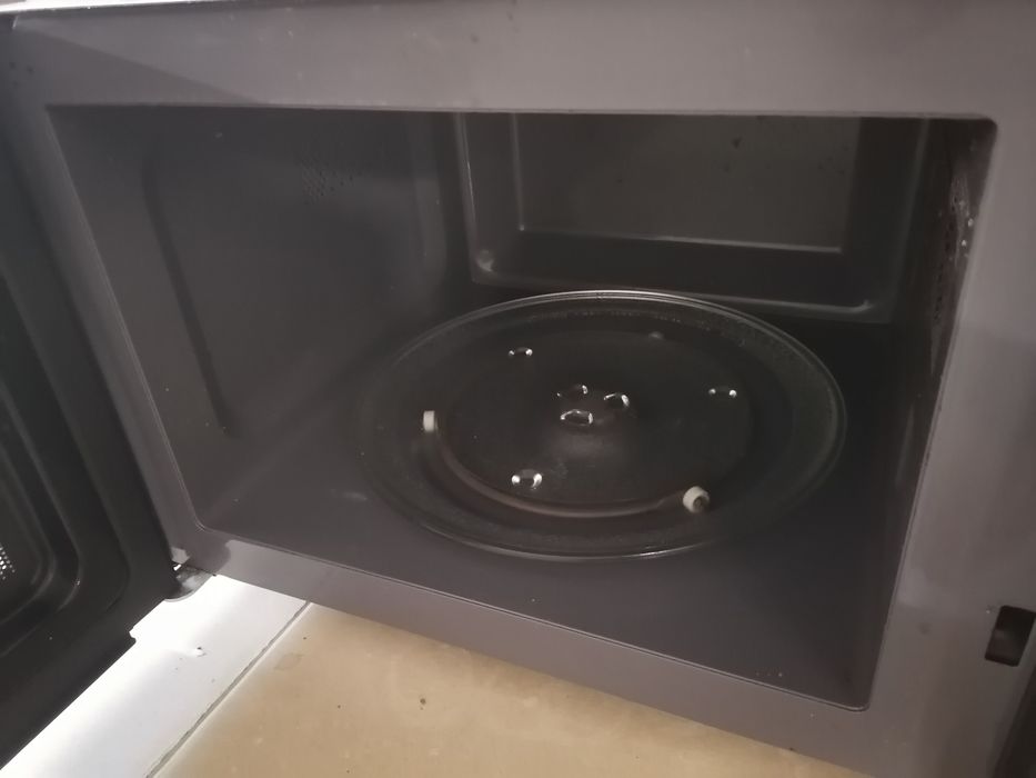 Sprzedam kuchenkę mikrofalową ZELMER