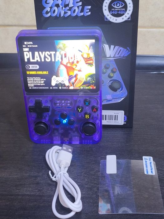 Портативная ретро консоль R36s