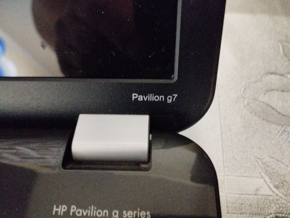 HP Pavilion g7-1000 17.3HD+/ Core i5-2430M 2(4)x2,8GHz/ Radeon HD 6490