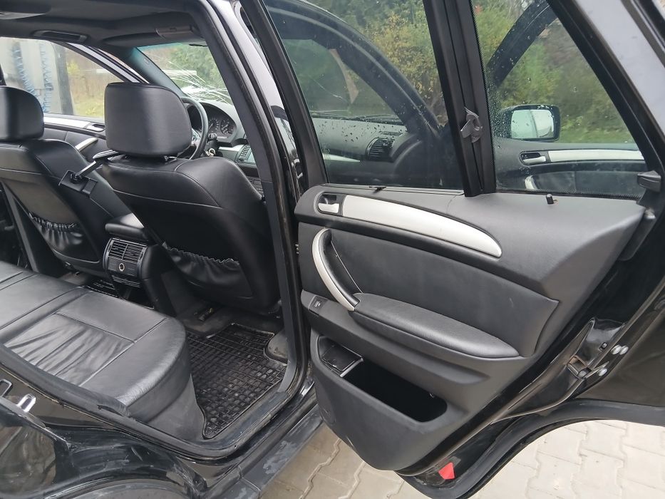 Продам Бмв Х 5. 3.дизель Автомат.