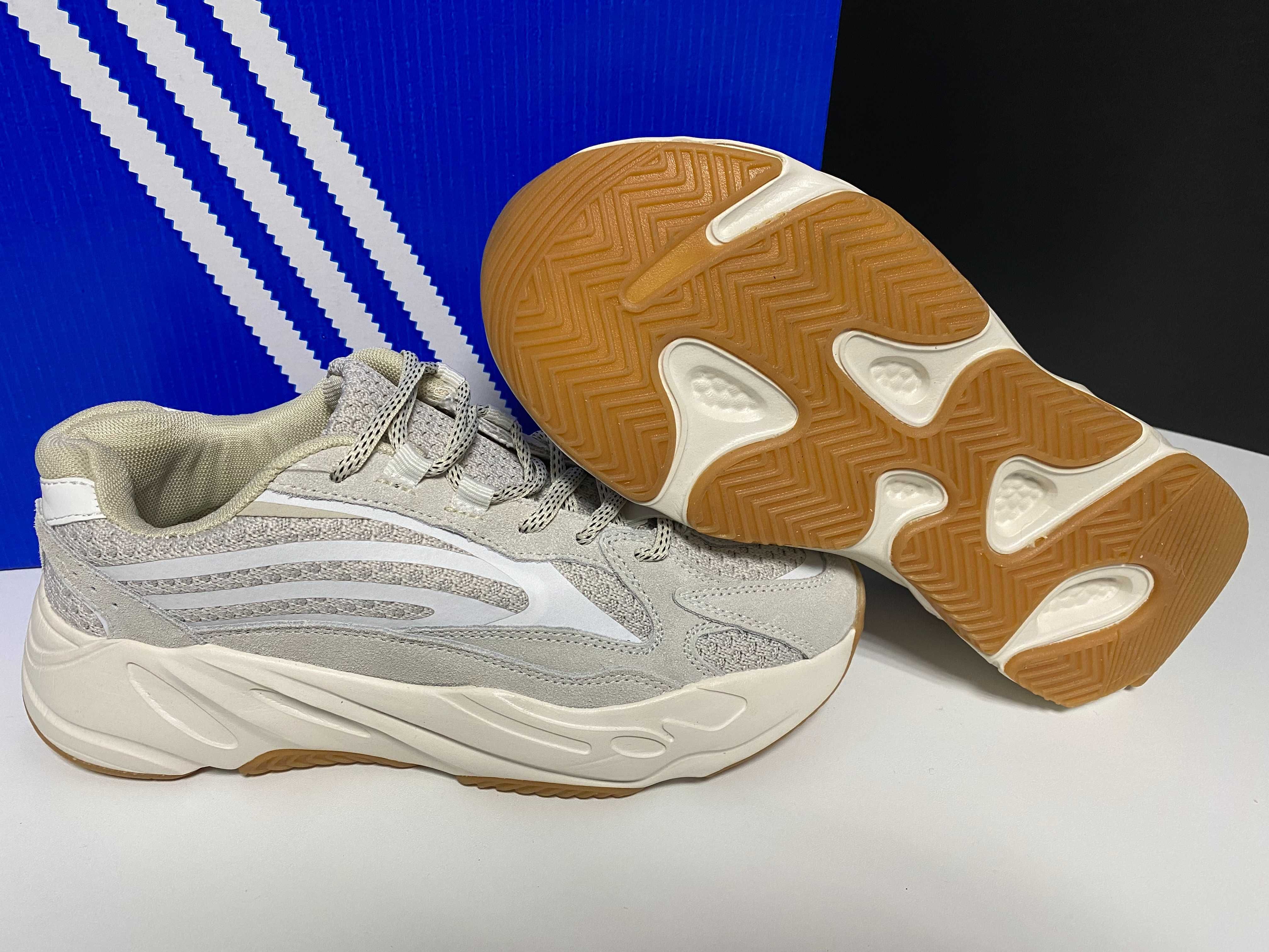 Кросівки Adidas Yeezy Boost 700 код 34