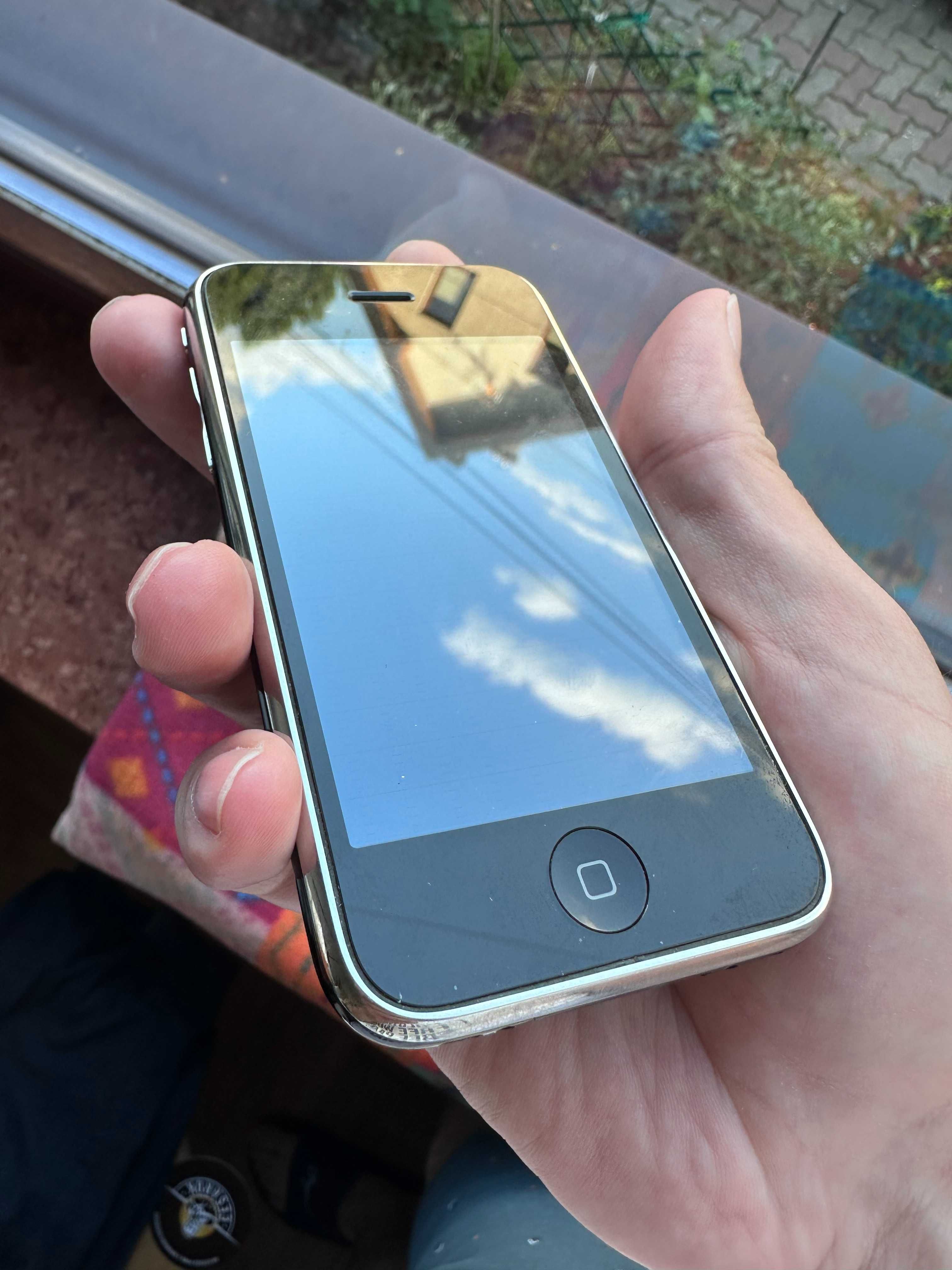 Iphone 3G + pudełko