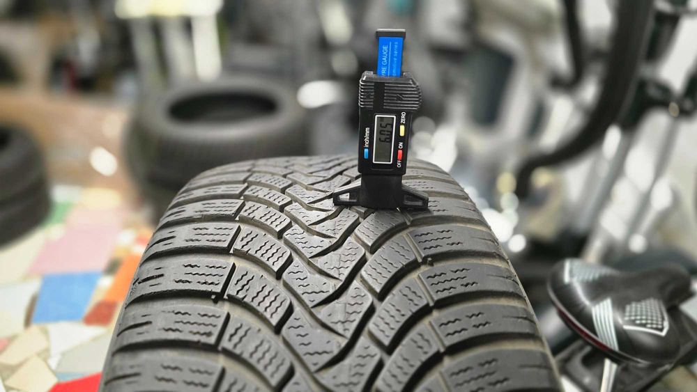 Шини Зимові Falken Eurowinter HS01 R18 235/45, 6.0мм/6.3мм, 4 шт