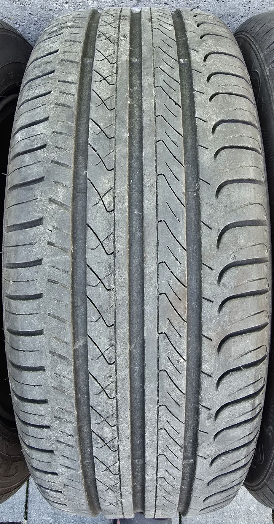 4 x opony letnie CHAMPIRO FE1 205/55R16