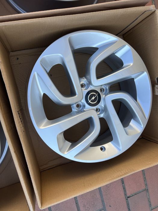 4xfelga aluminiowa 16” OPEL Crossland (4x108 ET20) - nowe