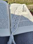 Marcador de livro em MACRAMÉ