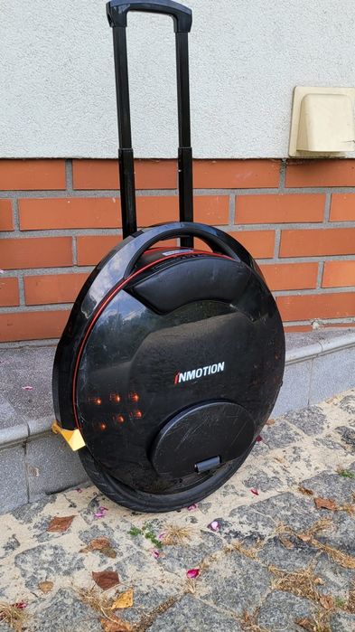 Monocykl elektryczny Inmotion V8