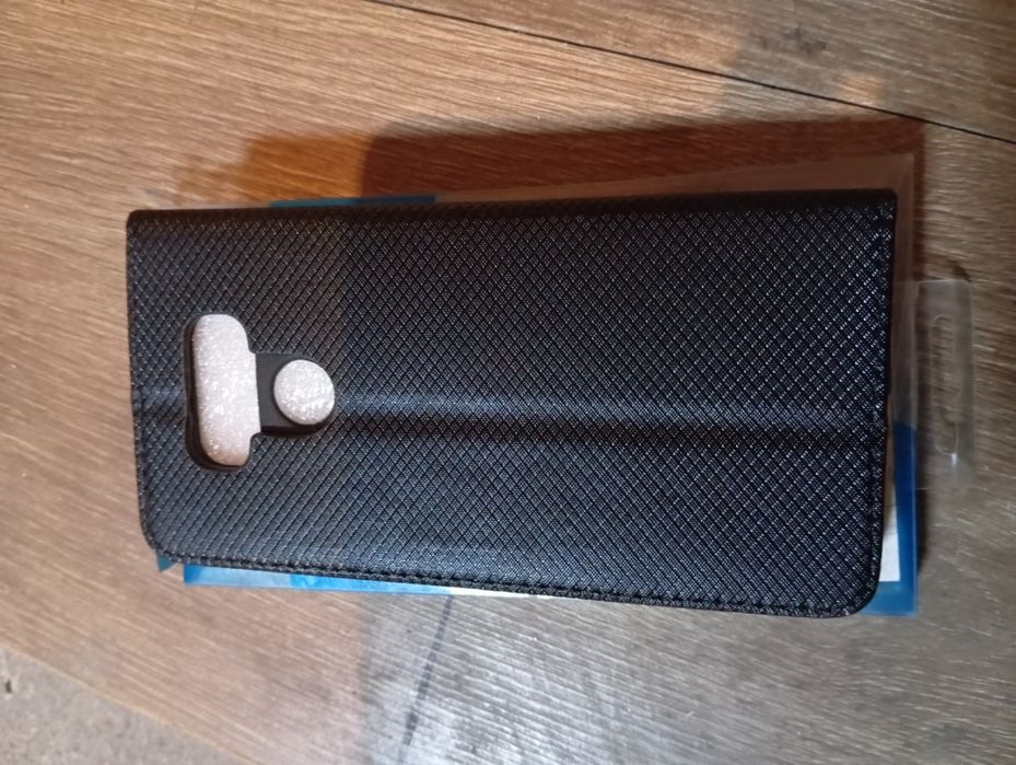 Etui nowe do telefonów