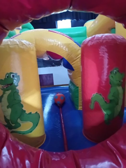 Aluguer insuflável Marca JB