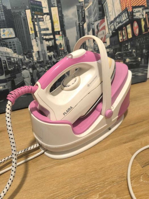Ferro de Engomar Flama Ler anuncio