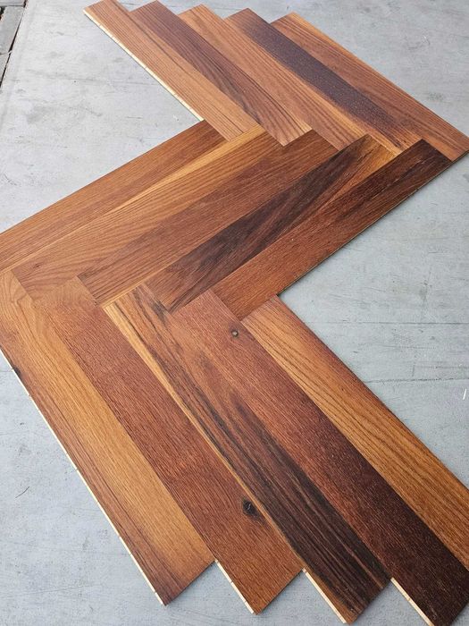 Jodełka klasyczna dąb thermo olej 10x70x490 (30,3 m2)