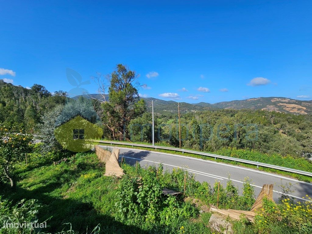 Algarve, Monchique! Terreno de cultura arvense, com 2 urbanos: Urba...