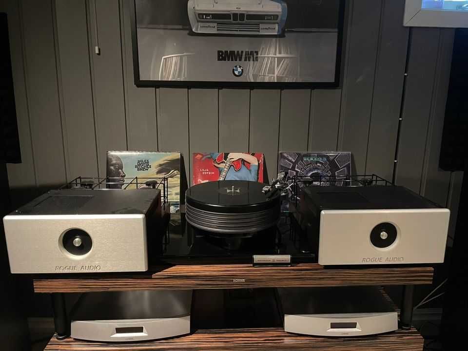 Zestaw audio:Monobloki Rogue Audio M150(upgrade do 180)+Preamp RA 99