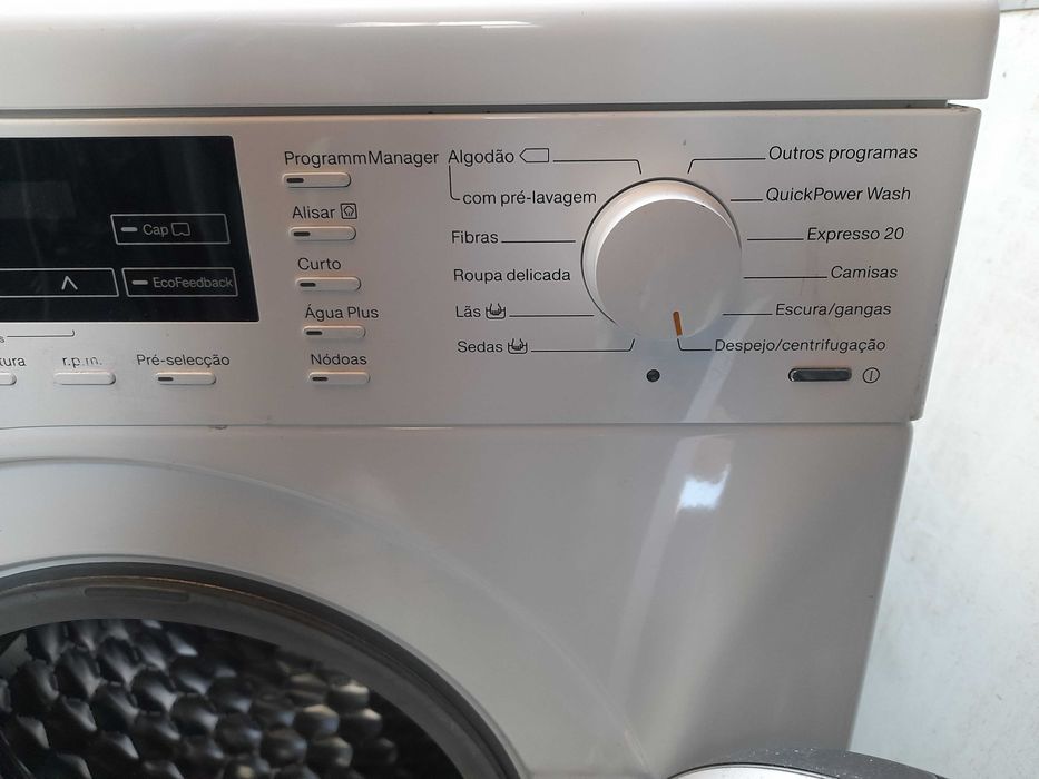 maquina de roupa da Miele 8 quilos 1600 rpm impecavel como nova