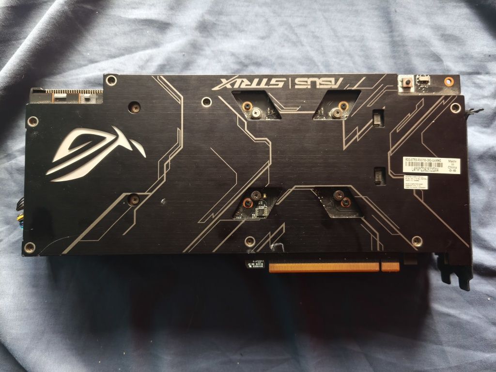 RX 5700 ROG Strix