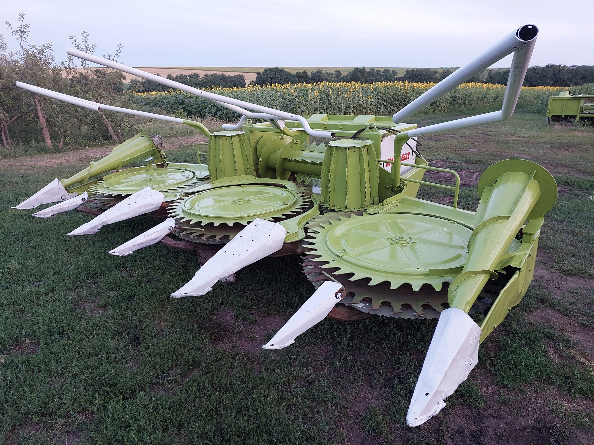 Продам жатку  Claas RU-450