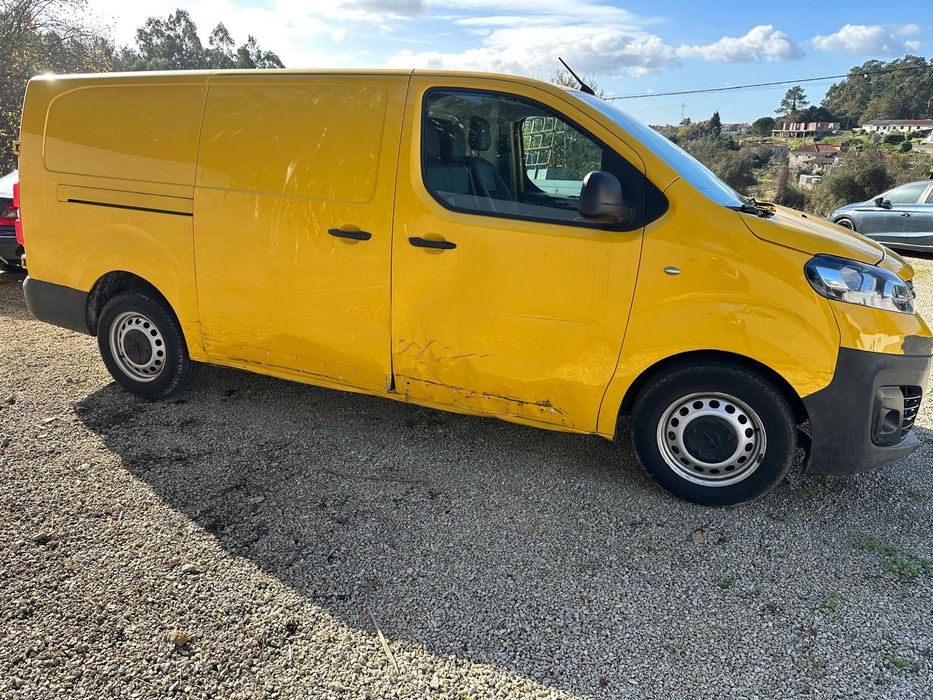 Opel Vivaro Longa 2022