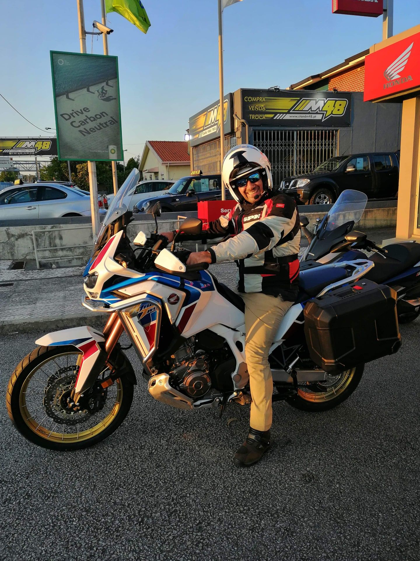 África Twin 1100 ADV DCT
