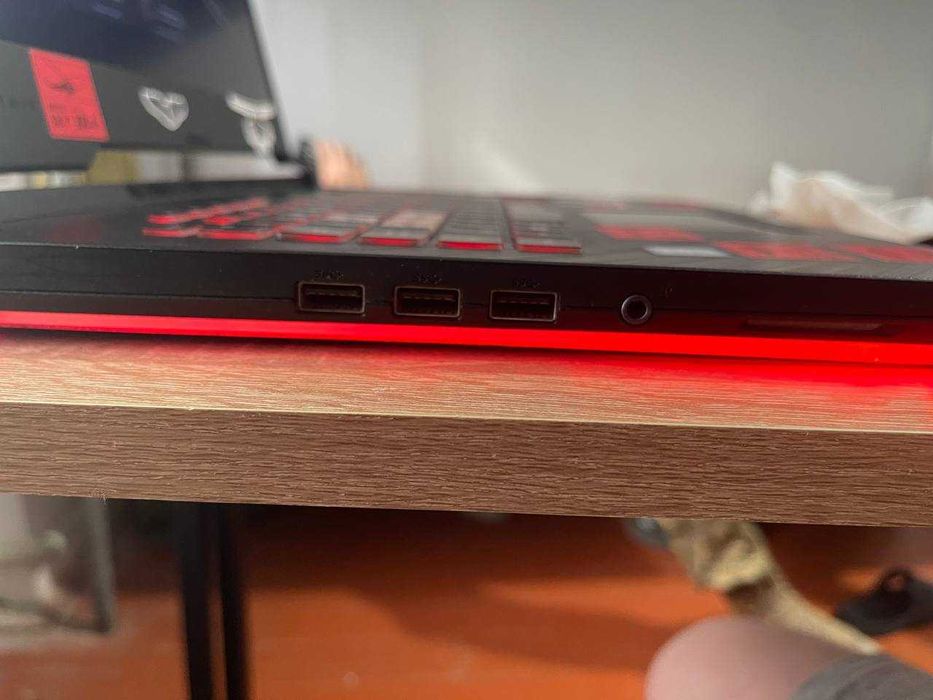 Продаю Ігровий Ноутбук Б/У Asus ROG Strix G531GV