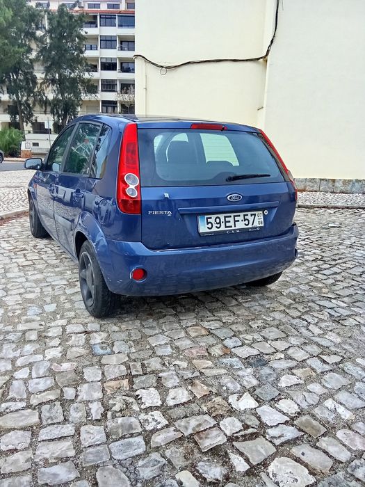 Vendo Ford fiesta Ano 2007 com apenas 157mil KMS reais
