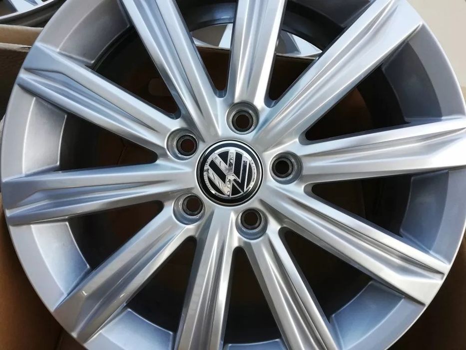 FELGI VW T-ROCK GOLF PASSAT TOURAN 17&#039; 5TA601025D