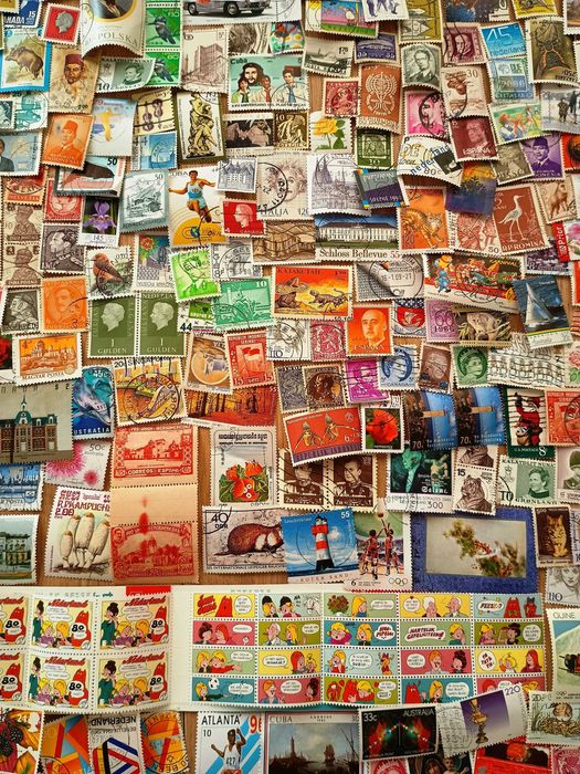 Znaczki pocztowe CAŁY ŚWIAT 100szt + 10szt GRATIS