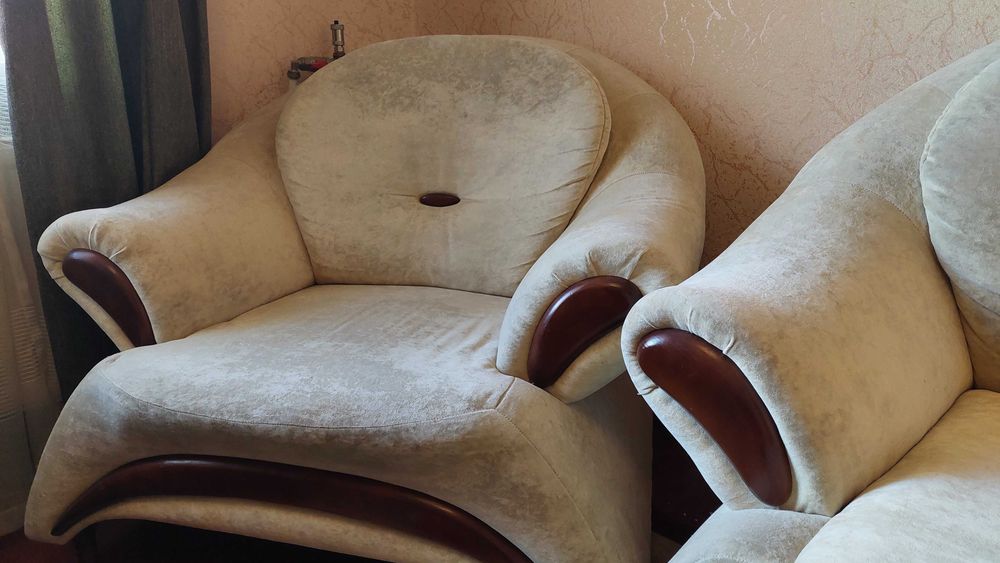 Диван с креслом, диван с одним креслом. диван кровать.