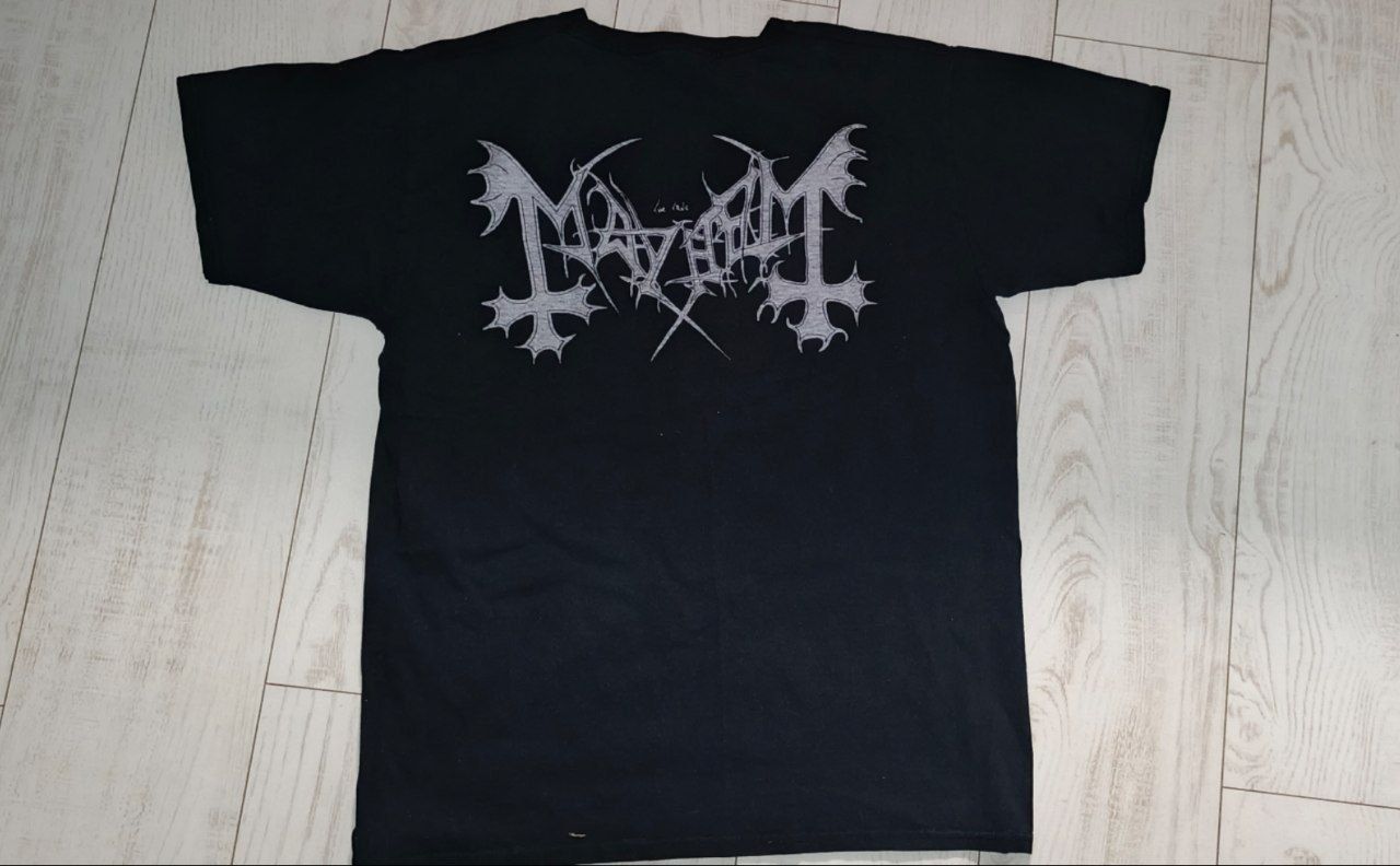 Футболка Mayhem de mysteriis Dom sathanas