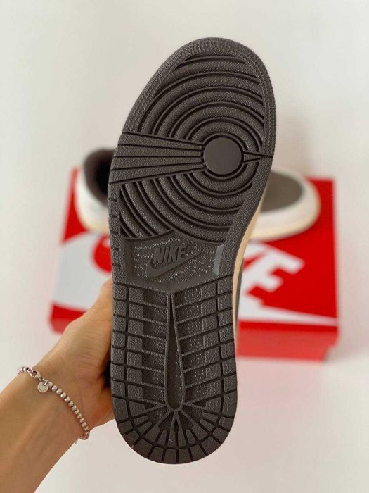 Кроссовки Nike Air Jordan 1 Low x Travis Scott Sail & Ridgerock 40-45