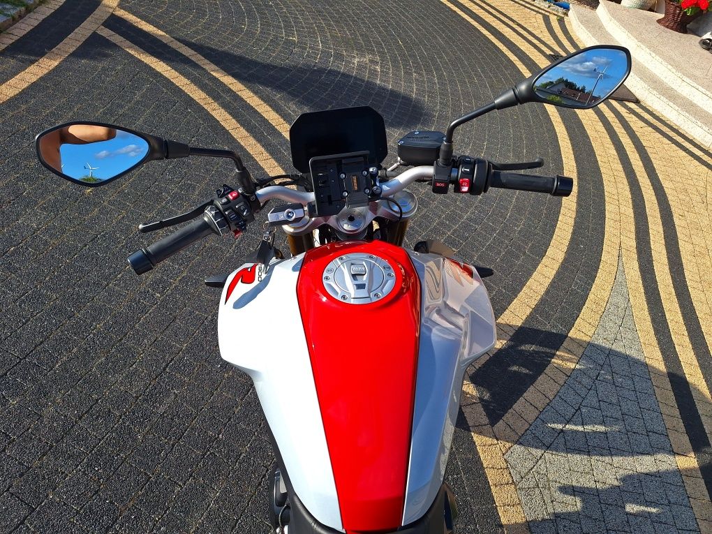 Bmw f900r super stan bogata wersja