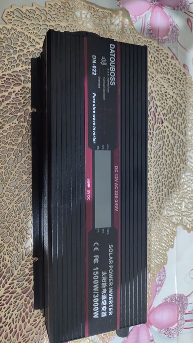 Datouboss — гібридний інвертор 24V / 3000W (Новий)