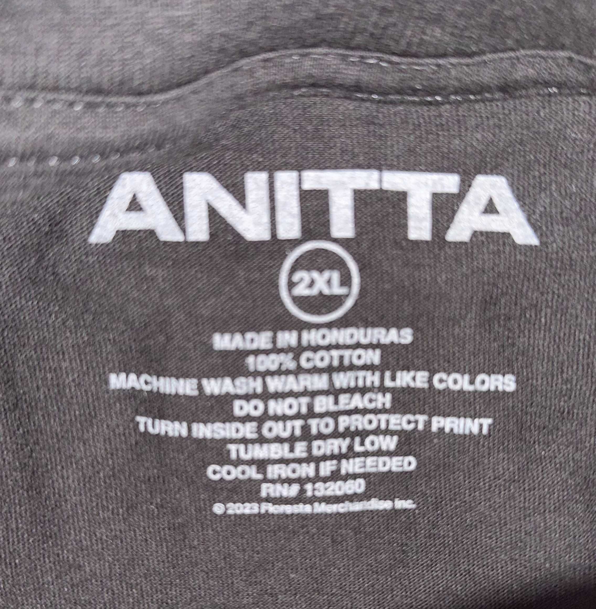 Tshirt Oficial Anitta - Nova com etiquetas