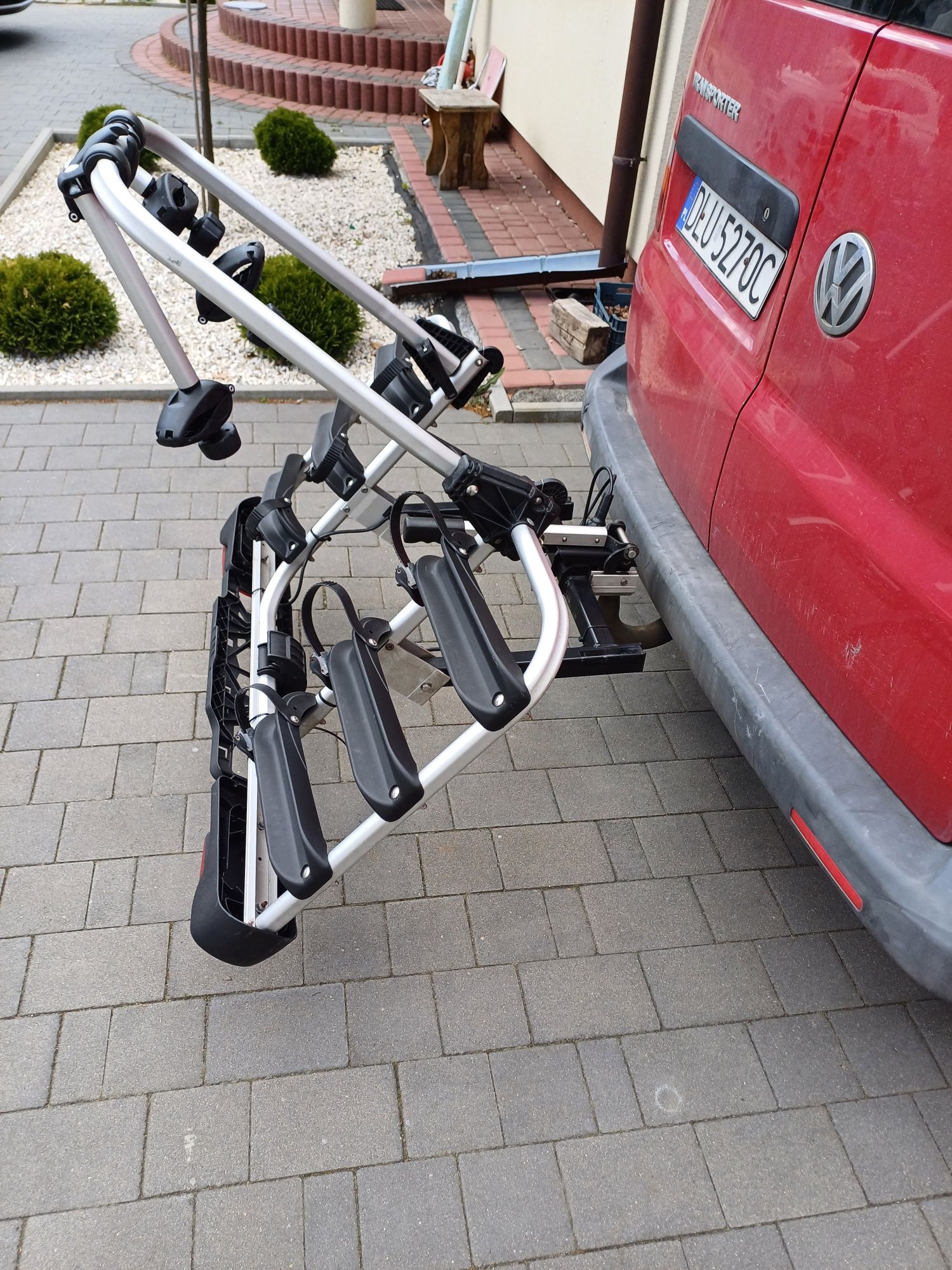 Bagażnik Uebler trzy rowery elektryczne lub zwykłe