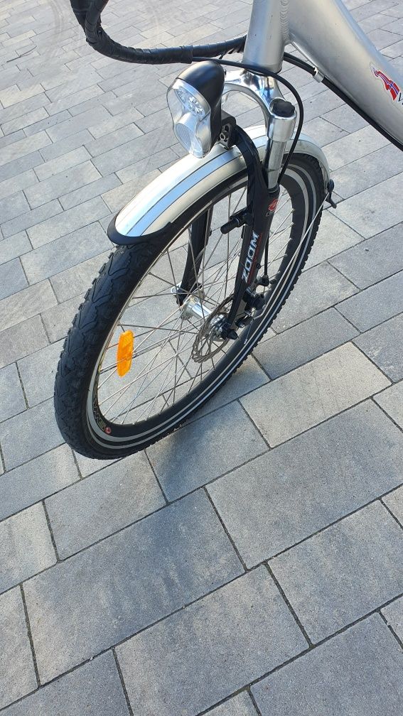 Rower elektryczny manetka,kola 26 cali,nowa bateria