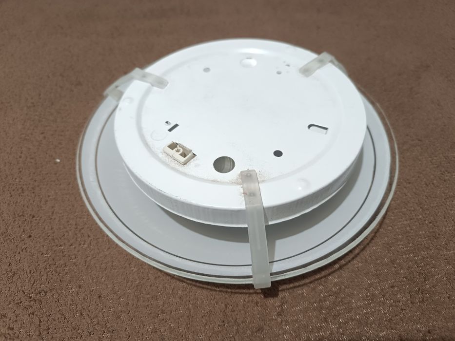 Плафон в кімнату