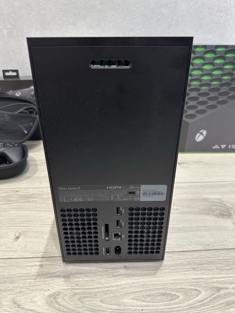 XBOX series X з геймпадом + геймпад Elite Series 2 + Headset